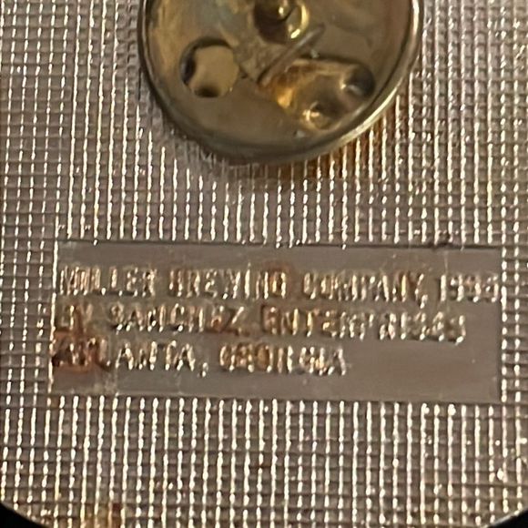 Vintage 1996 Super Bowl XXX Miller Light lapel/hat/tie pin in mint condition - Picture 9 of 13